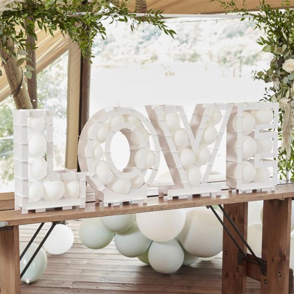 Love Ballongbokser Botanical Wedding