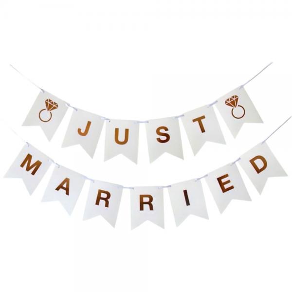 Just Married DIY Flaggirlander