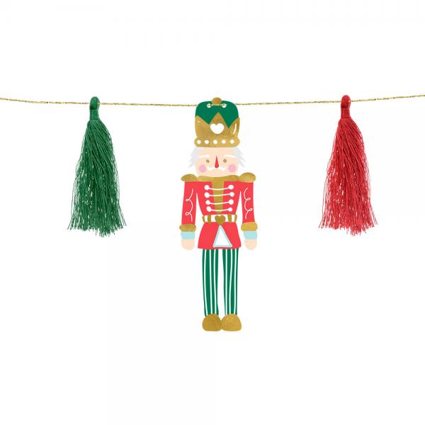 Girlander Nutcracker DIY